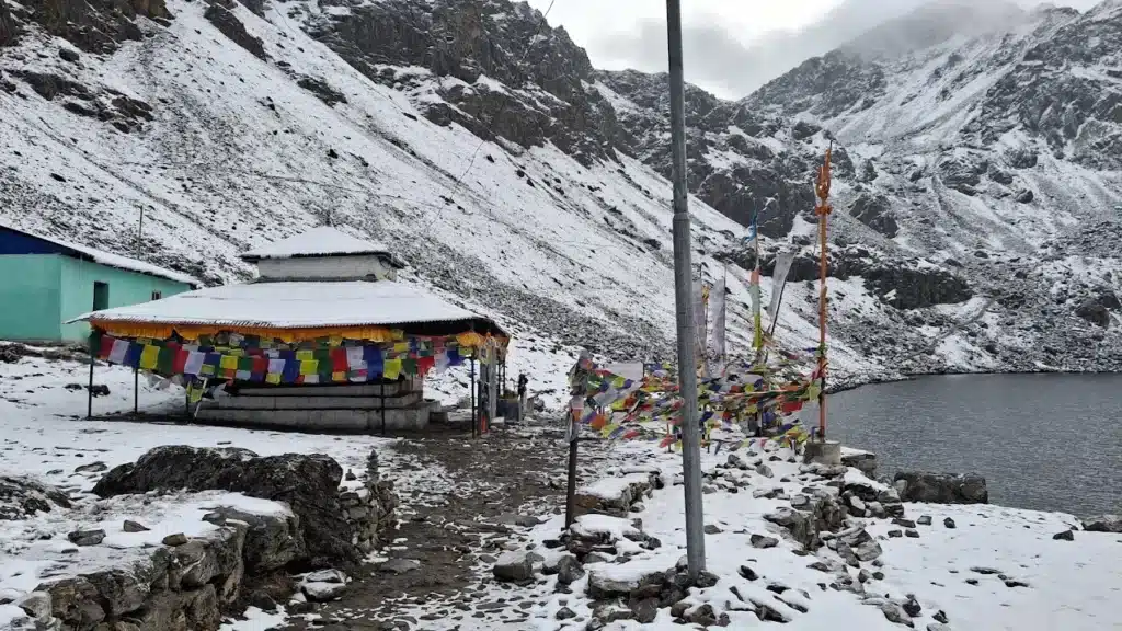 Langtang Gosaikunda Trek