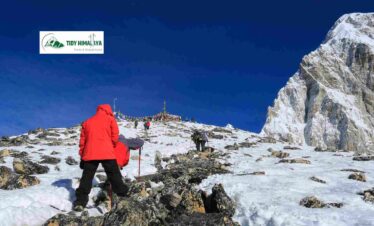kala patthar and pumo ri summit from everest trek