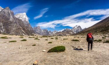 dingboche to lobuche nepal