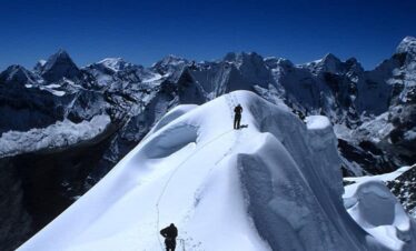 Chulu East Peak Climbing